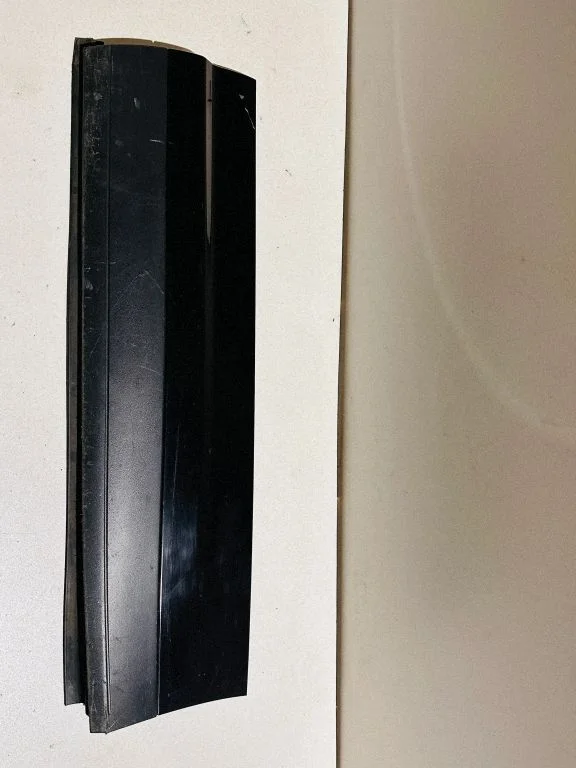 Tagaukse liist (mold) 7P5839787