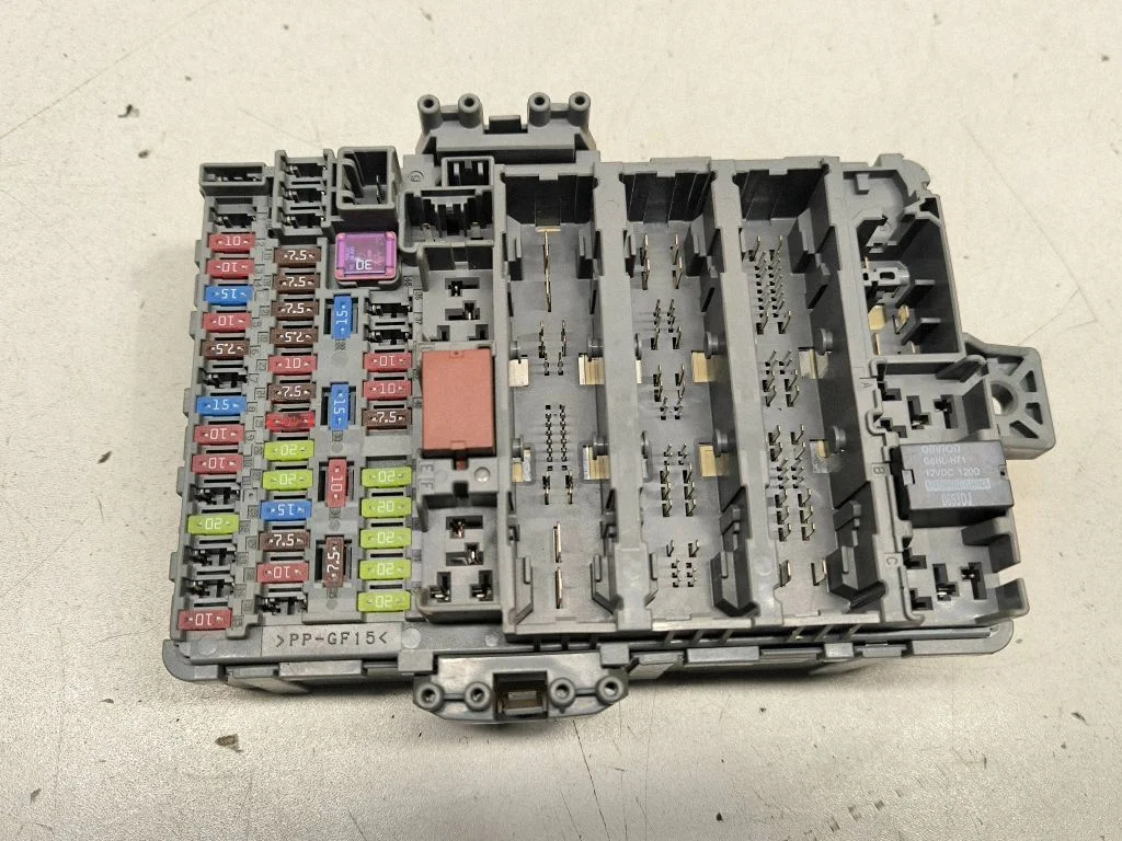 Drošinātāju bloks F43T1EE120