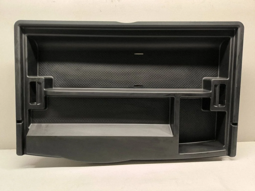 Glove box in trunk – Maserati Levante (2017-)