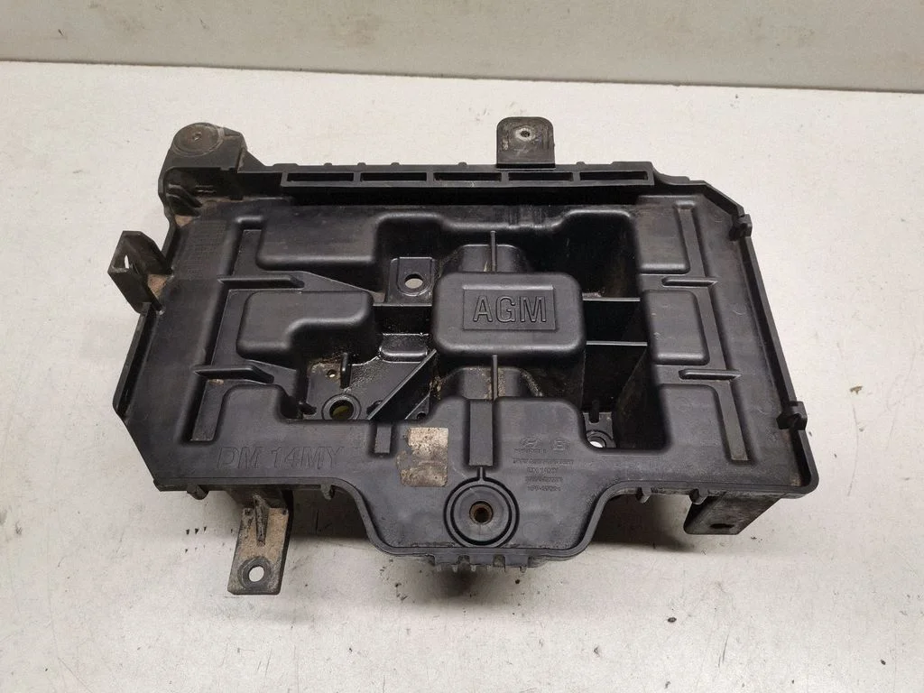 Battery tray 371502W200