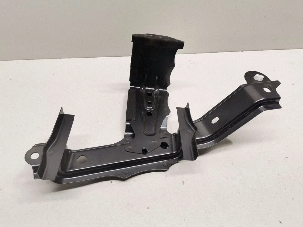 Battery bracket – Lexus NX (2014-2021)