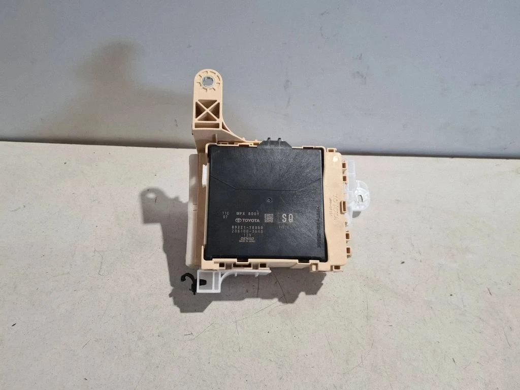 Comfort/convenience module – Lexus NX (2014-2021)