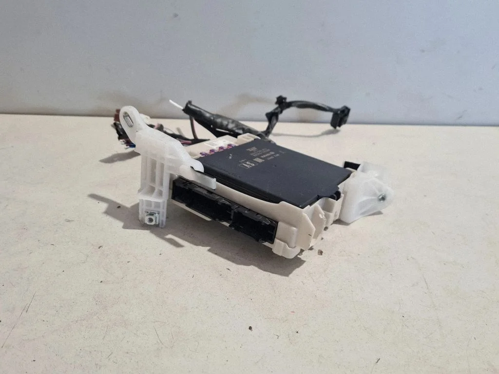 Comfort/convenience module 8922176200