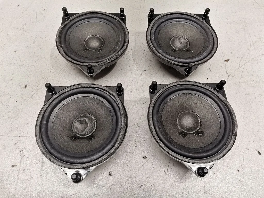 Front door speaker A2228200202