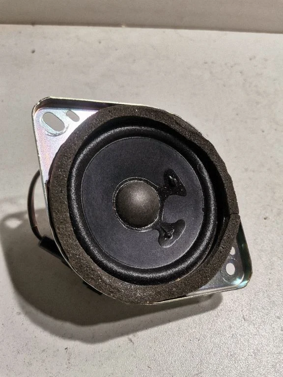 Panel speaker FR3T18808BA