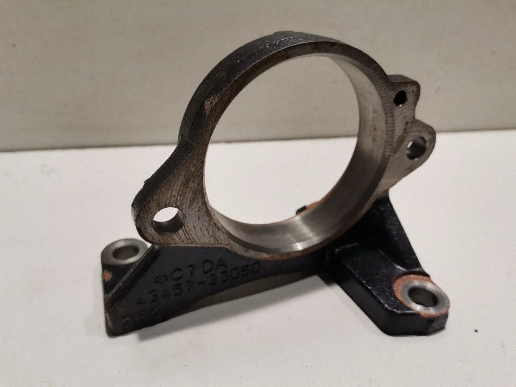 Driveshaft support bearing bracket – Lexus NX (2021-)
