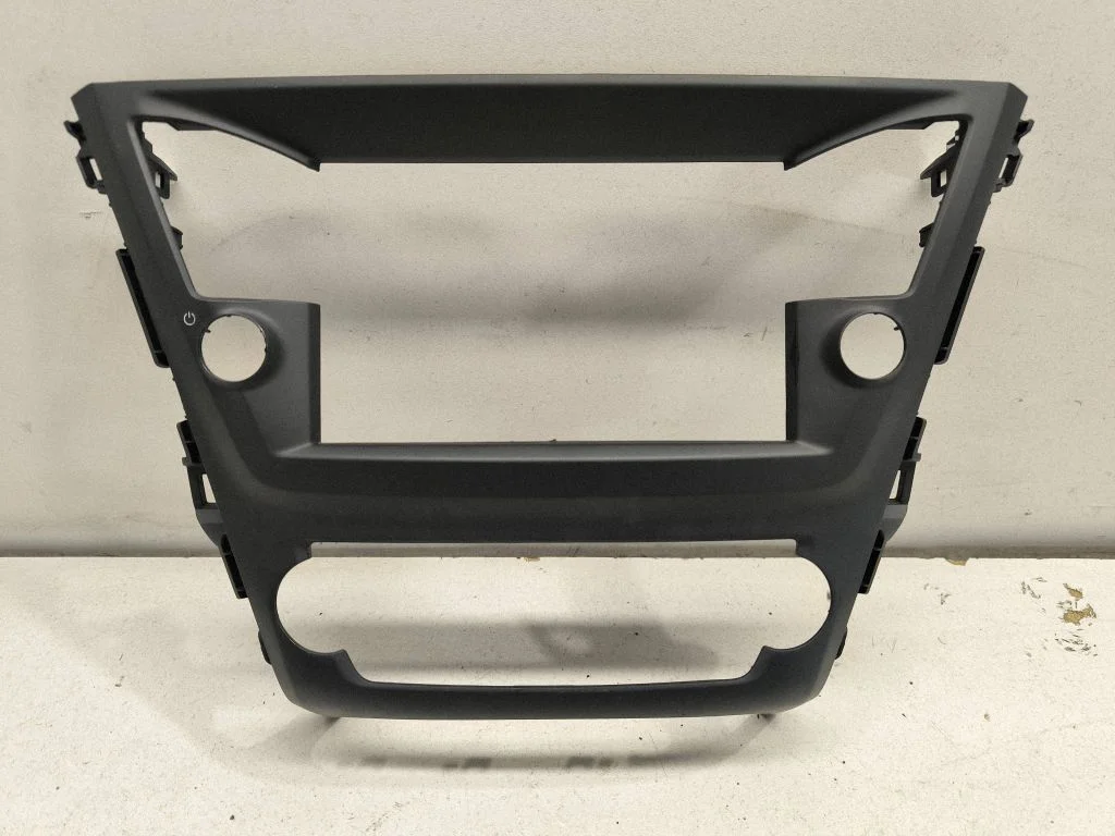 Radio/GPS head unit trim 5540505290