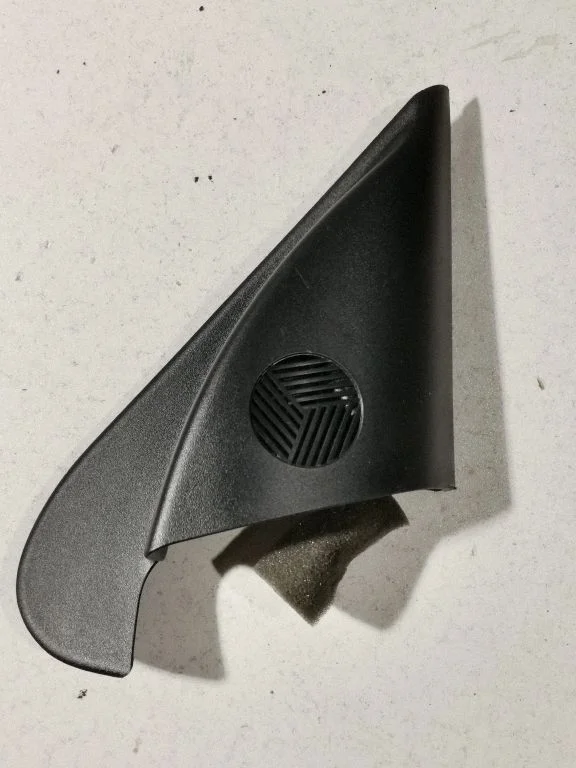 Front door high frequency speaker 87661GI000
