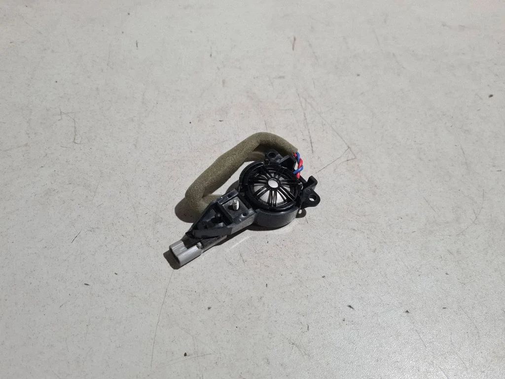 Front door high frequency speaker BJ3218808AC