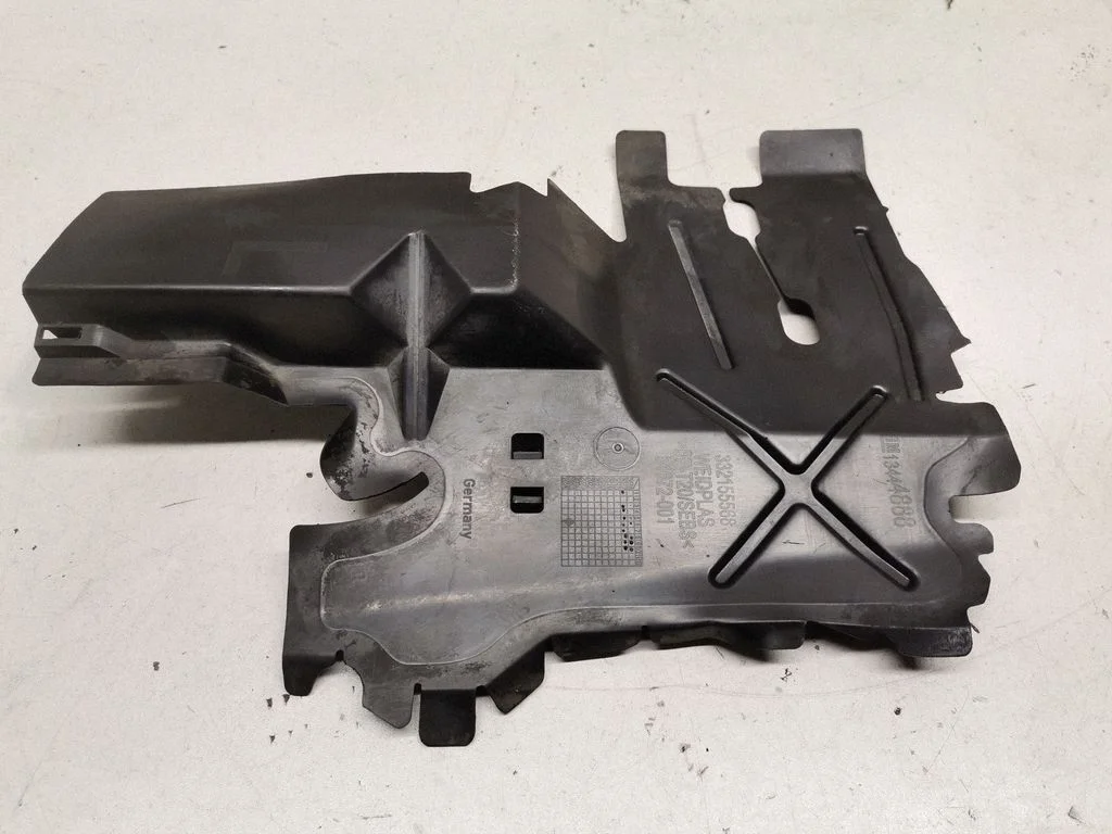 Radiator trim 13444888