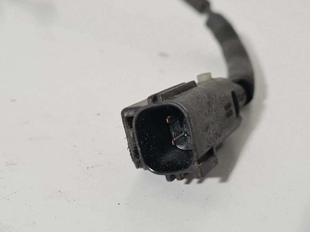 ABS rear brake sensor FK729E731AA