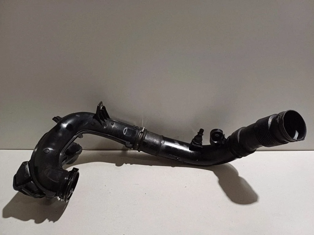 Intake resonator – Volvo XC90 (2014-)