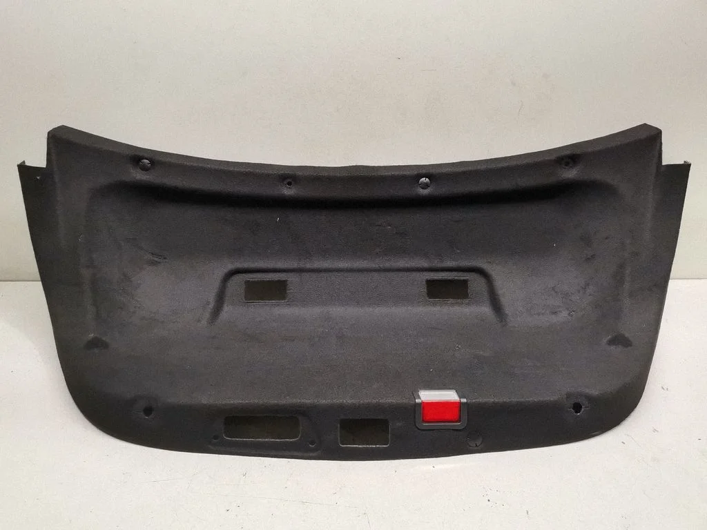 Tailgate trim – Mercedes-Benz C-Class W205 (2014-2021)