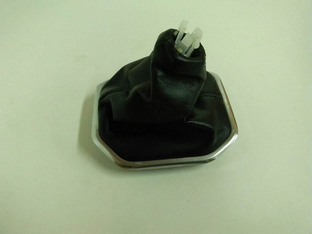 Gear lever shifter trim leather/knob