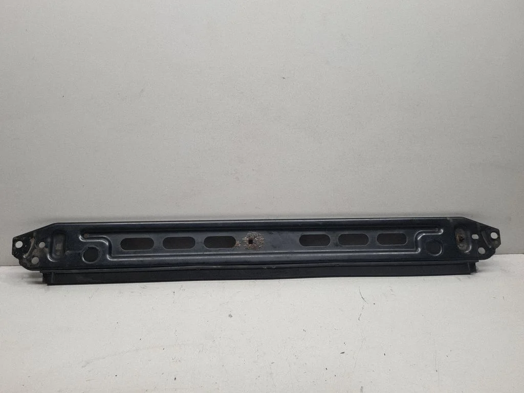 Bottom radiator support slam panel – Volvo XC60 (2014-2016)