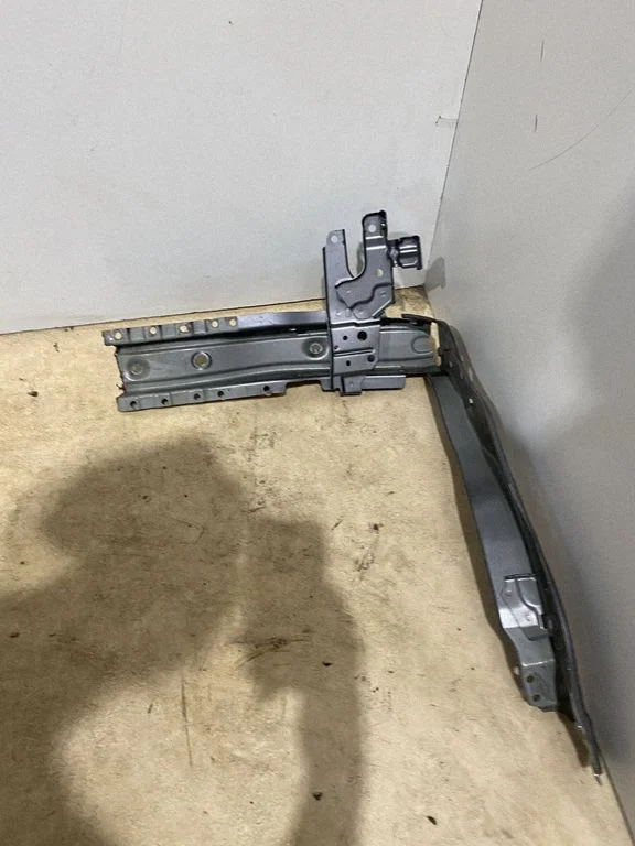 Side radiator support slam panel – Lexus RX 450H (2016-)