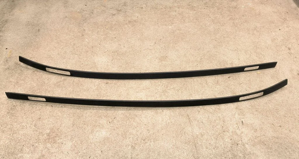 Roof trim bar molding cover 738524CL0A