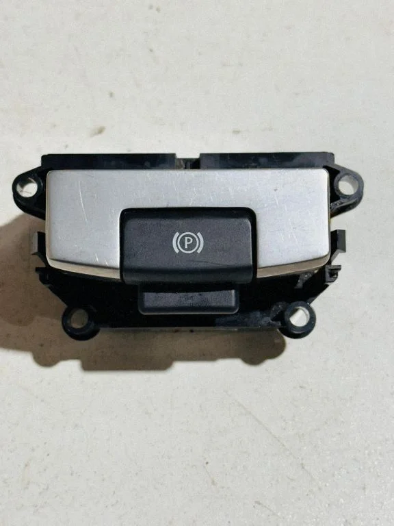 Hand parking brake switch HPLA2B623
