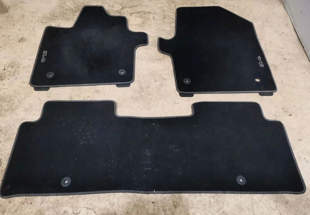 Car floor mat set – KIA EV6 (2021-)