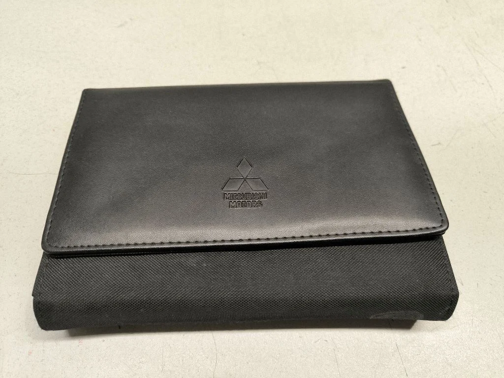 Owners service history hand book – front