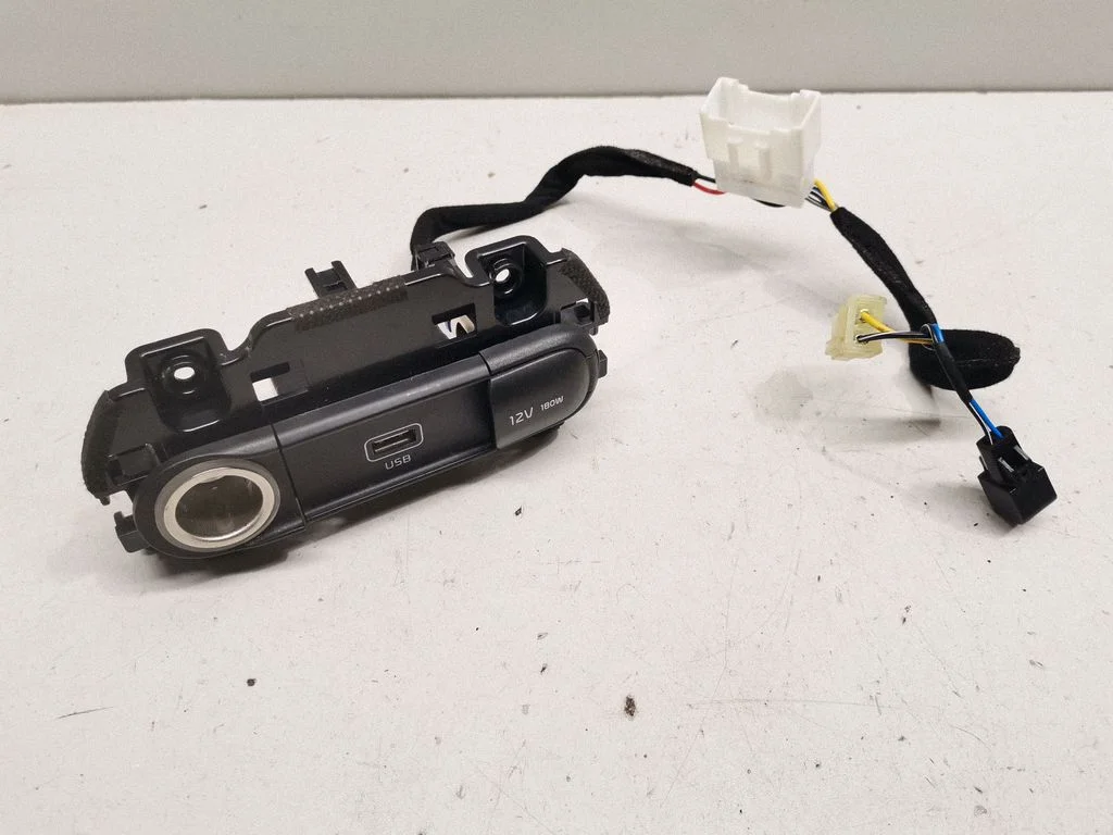 USB-pesa – KIA Sportage (2016-2021)