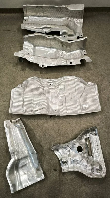 Exhaust heat shield – Lexus RX 450H (2016-)