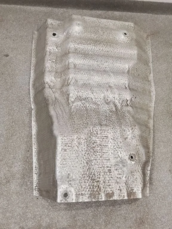 Exhaust heat shield – Lexus NX (2014-2021)