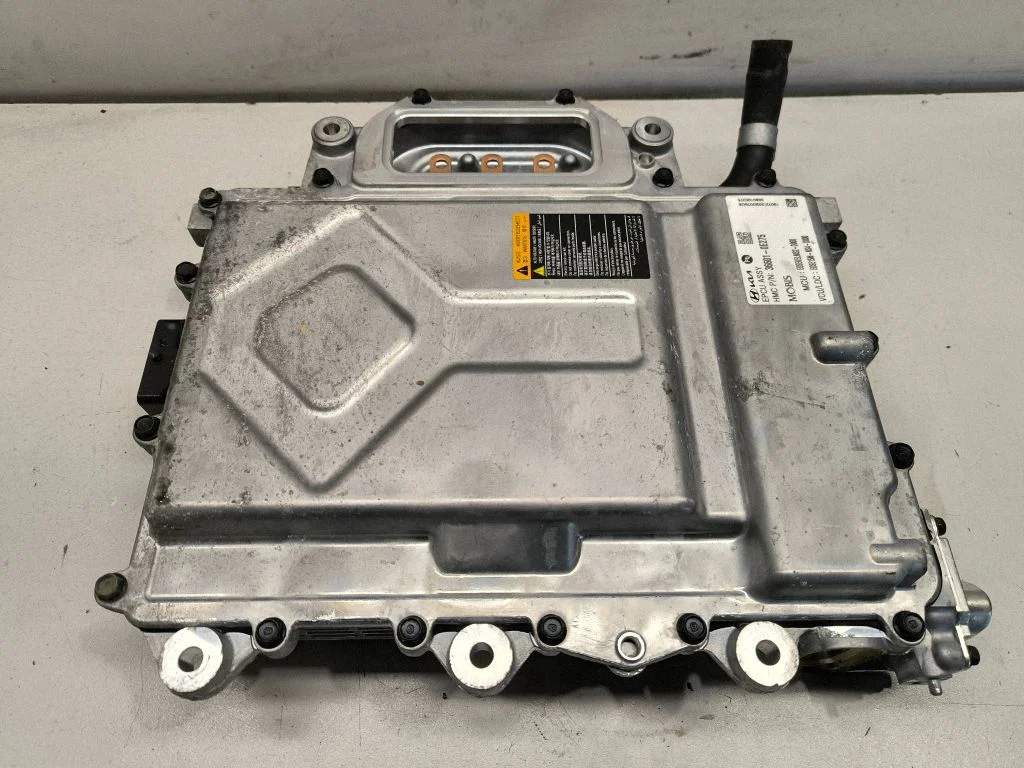 Voltage converter inverter – Hyundai Kona I (2017-2023)