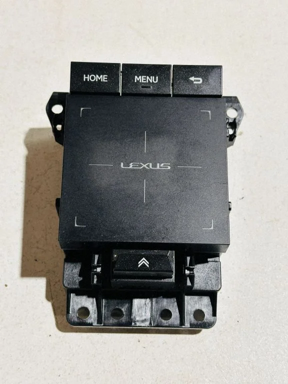Head unit multimedia control 8478076180