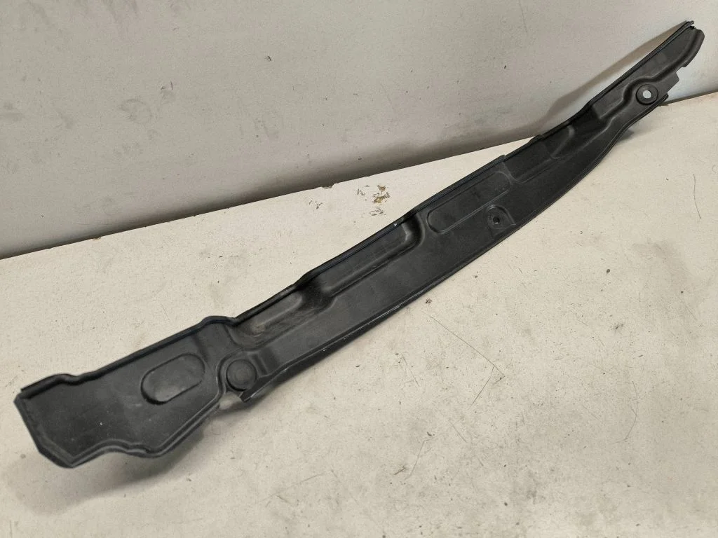 Poritiiva otsaliist 84142J9000