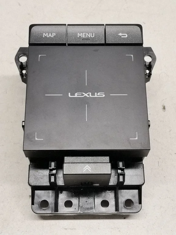 Head unit multimedia control – Lexus NX (2014-2021)