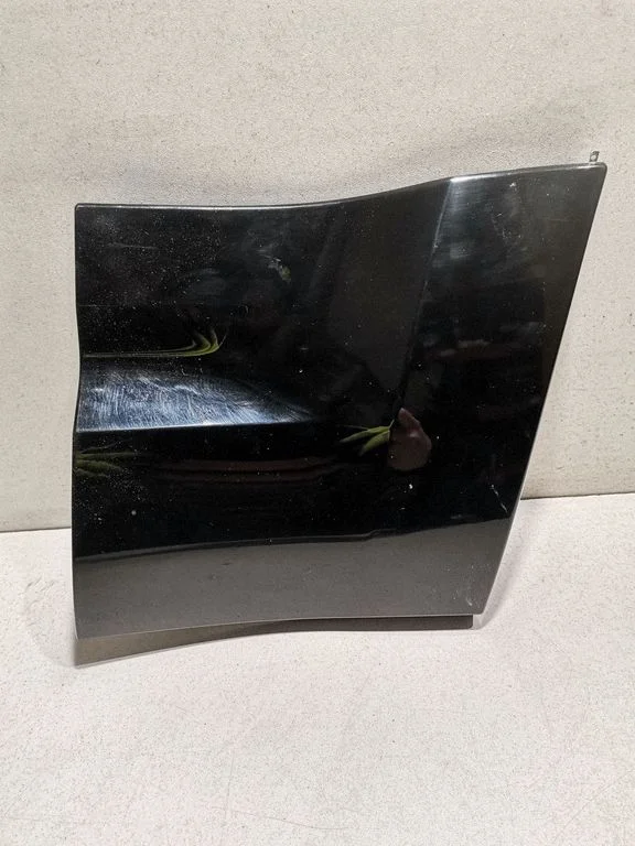 Fender end trim L8B216D054BD