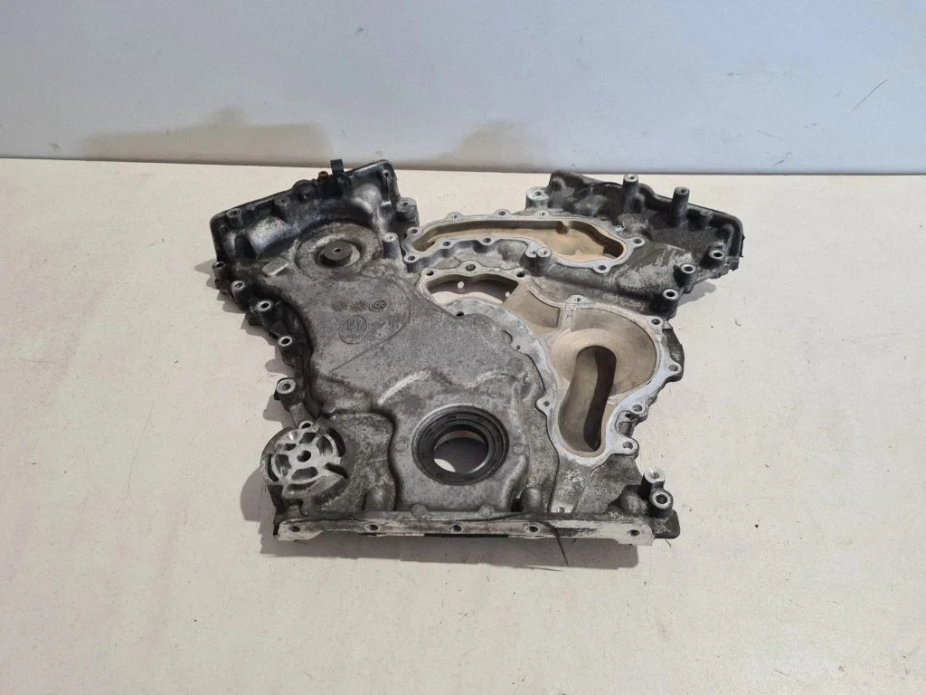 Timing chain cover – Maserati Ghibli (2013-)