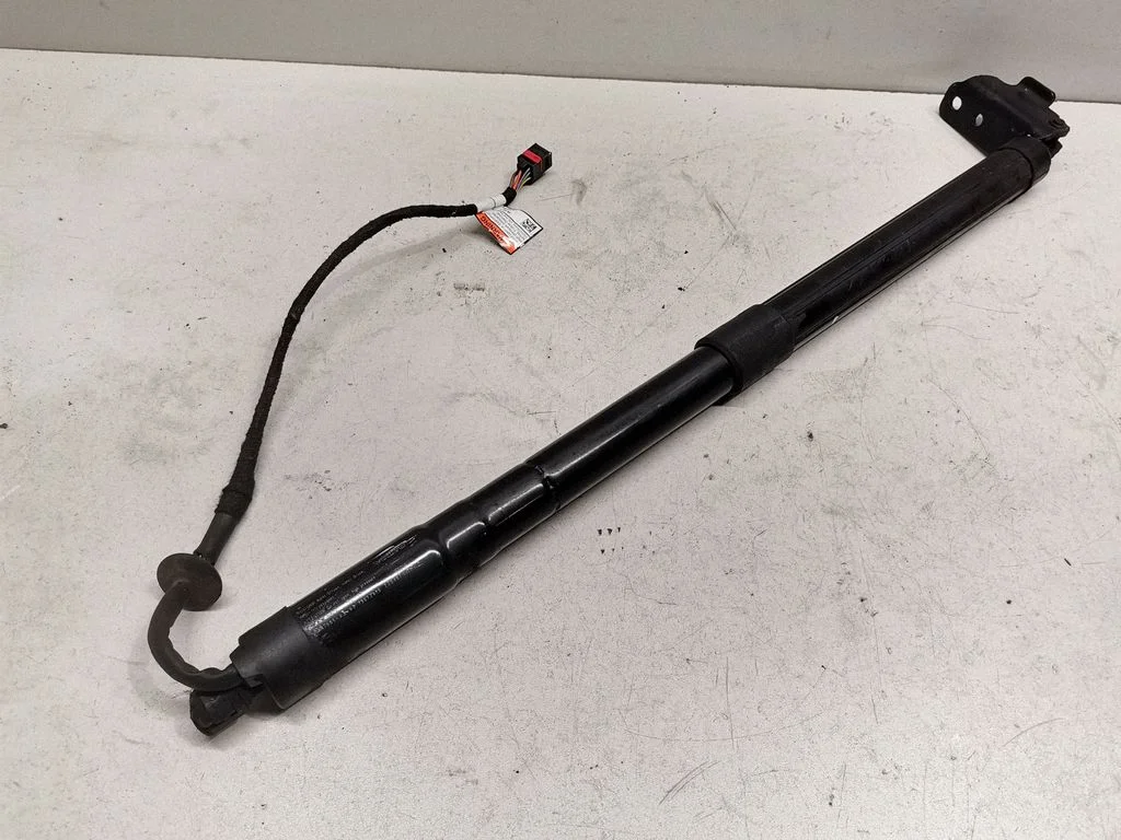 Tailgate strut – Volvo XC60 (2014-2016)