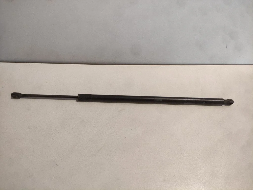 Pakiruumi luugi amortisaator 68165052AE