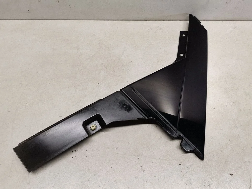Rear door glass trim molding GX63254A43A