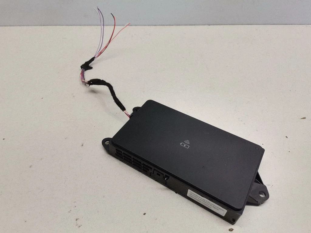 Wireless charging module – Lexus RX 450H (2016-)