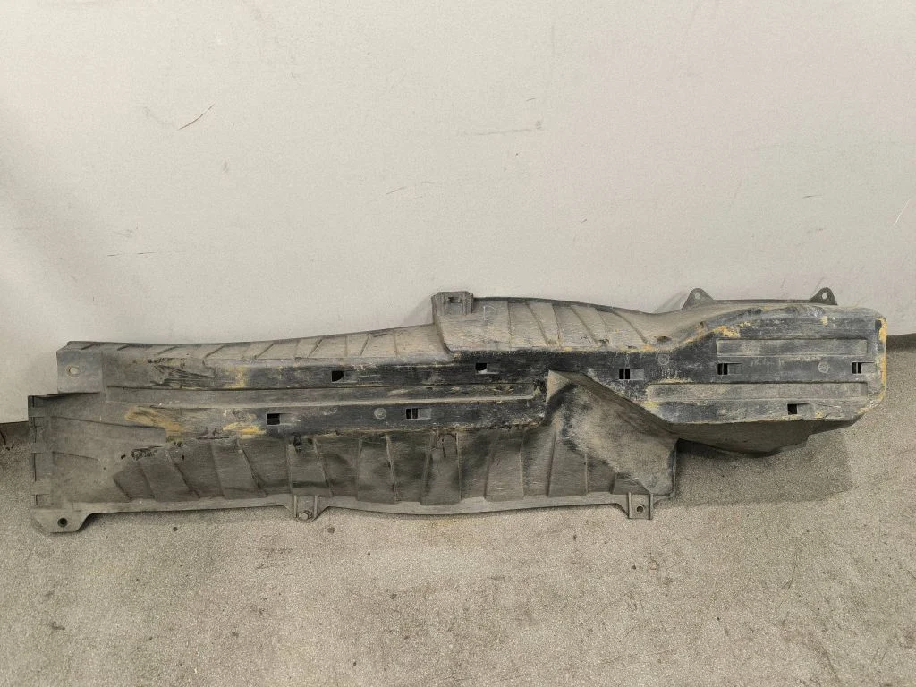 Sānu dibena aizsargs 74603T1GB