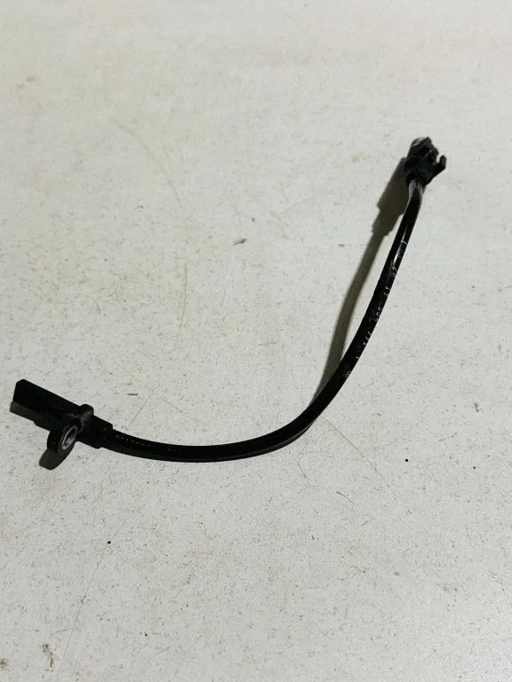 Esimene piduri ABS-andur – Mercedes-Benz ML-klass W166 (2012-2017)