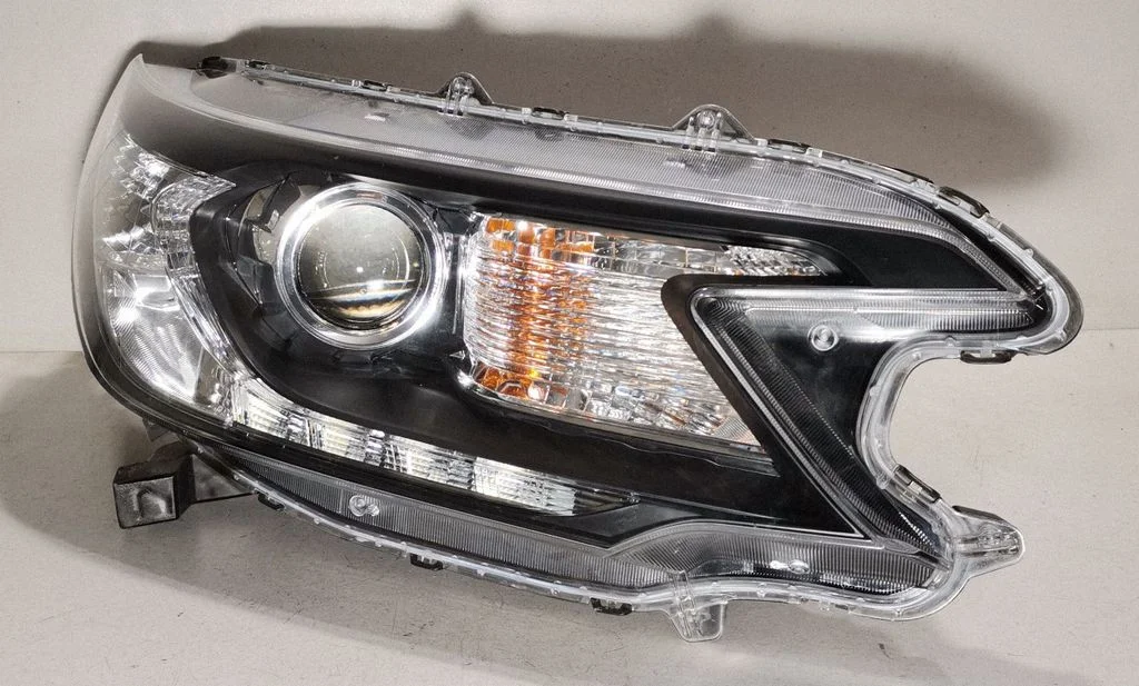Headlight/headlamp – Honda CR-V (2013-2016)