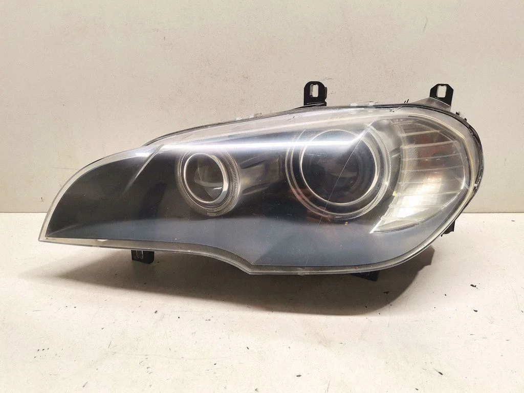 Headlight/headlamp 7158937