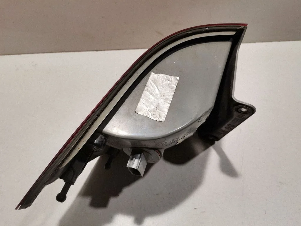 Lampa tylna w błotniku – Jeep Grand Cherokee (2010-2021)