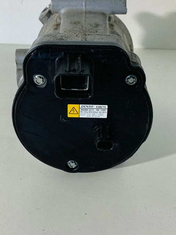 Air conditioning (A/C) compressor (pump) 0424000171