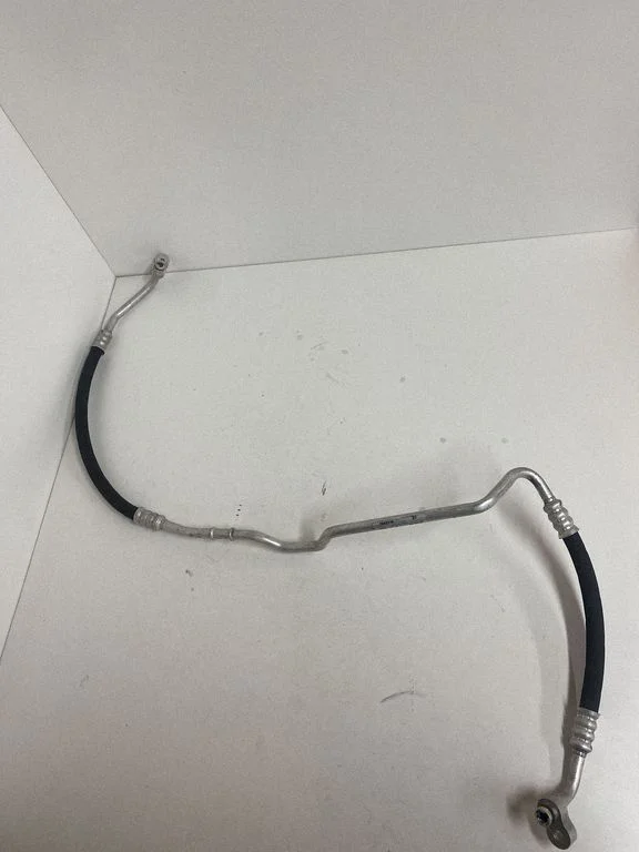 Air conditioning (A/C) pipe/hose 6842310