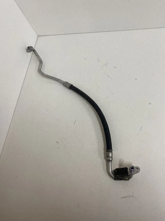 Air conditioning (A/C) pipe/hose GX7319N601BO