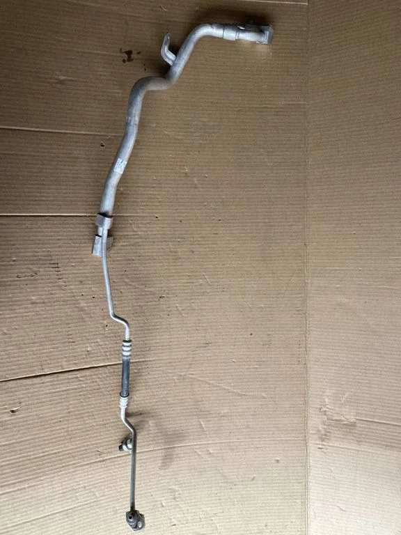 Air conditioning (A/C) pipe/hose 9324800