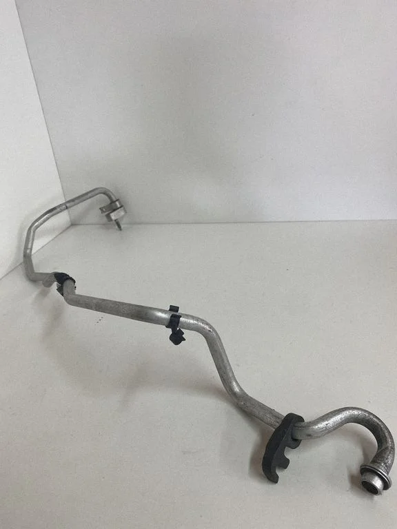 Air conditioning (A/C) pipe/hose – Ford Mustang VI (2015-)