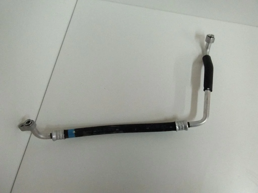 Air conditioning (A/C) pipe/hose