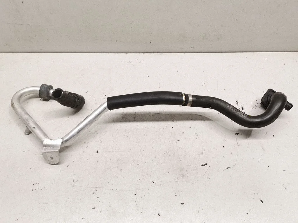Engine coolant pipe/hose – Mercedes-Benz C-Class W205 (2014-2021)