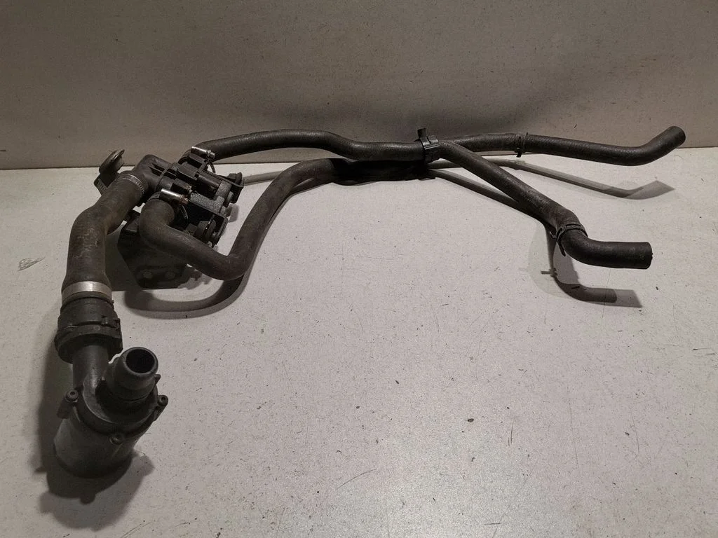 Engine coolant pipe/hose 9197085